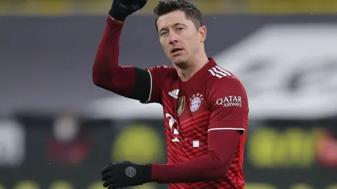 Joosep Martinson/ Getty Images – Robert Lewandowski, atacante do Barcelona
