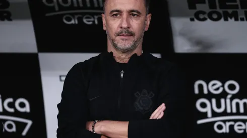 Ettore Chiereguini/AGIF – Vítor Pereira, técnico do Corinthians
