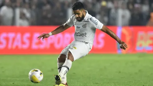 Foto: (Ivan Storti/Santos FC) - Felipe Jonatan foi um dos personagens do empate do Santos nesta segunda (1)