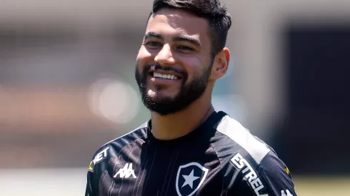 Foto: Vitor Silva/Botafogo - Barreto recebe proposta do Guarani