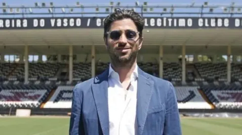 Foto: Twitter Oficial CR Vasco da Gama/Rafael Ribeiro - Torcida do Vasco provoca Flamengo