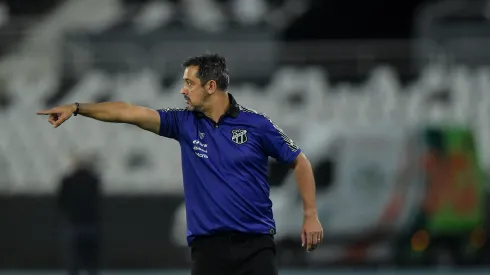 Foto: (Thiago Ribeiro/AGIF) - Marquinhos Santos encerrou a preparação do Ceará para a Sul-Americana nesta terça (9)