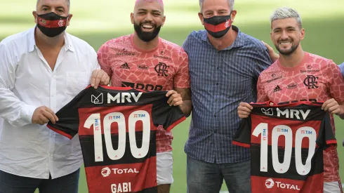 Foto: Fernando Soutello/AGIF | Braz fala sobre ação movida contra Gabigol e Arrascaeta