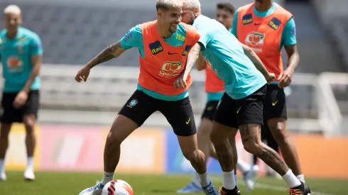 Foto: Flickr Oficial CBF/Lucas Figueiredo | Time de Bruno Guimarães pode arrancar xodó do Fluminense
