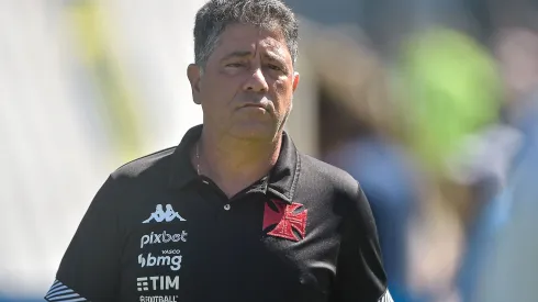 Foto: (Thiago Ribeiro/AGIF) - Emílio Faro tem colocado suas convicções em prática no Vasco