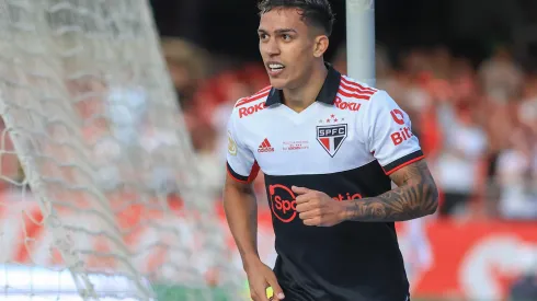 Foto: Marcello Zambrana/AGIF - Igor Vinícius renovou com o São Paulo até 2025