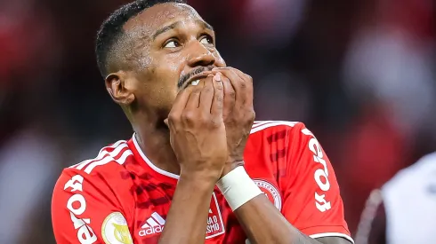 Foto: Pedro H. Tesch/AGIF - Roger responde sobre Edenilson no Grêmio