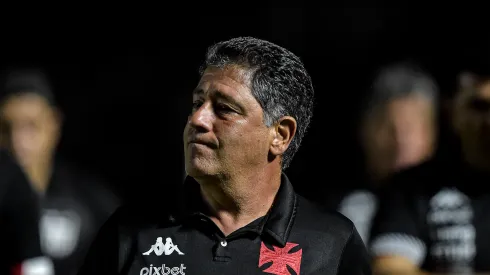 Thiago Ribeiro/AGIF- Emílio Faro, técnico do Vasco