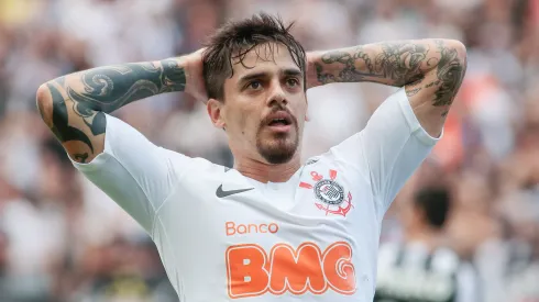 Foto: Marcello Zambrana/AGIF – Fagner rebate críticas no Corinthians
