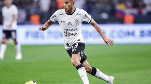 Foto: (Alexandre Schneider/Getty Images) – Fausto Vera ficou deslumbrado com o apoio da torcida do Corinthians
