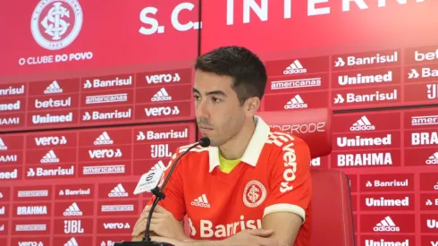 Ricardo Duarte/Sport Club Internacional- Carlos de Pena, meia do Inter