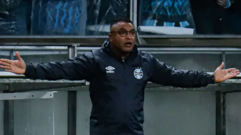 Foto: Maxi Franzoi/AGIF - Roger pode ter problemas nos próximos jogos do Grêmio
