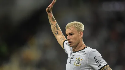 Thiago Ribeiro/AGIF- Róger Guedes, atacante do Corinthians