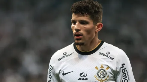 Marcello Zambrana/AGIF- Rafael Ramos, lateral-direito do Corinthians
