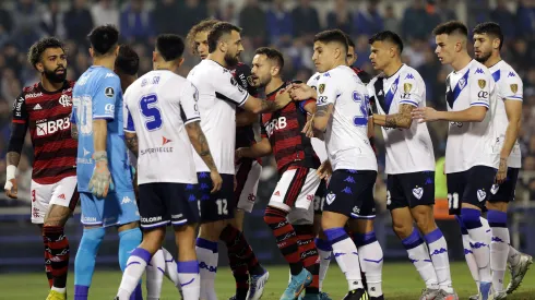 Foto: (Daniel Jayo/Getty Images) – Flamengo e Vélez brigam por uma vaga na final da Copa Libertadores
