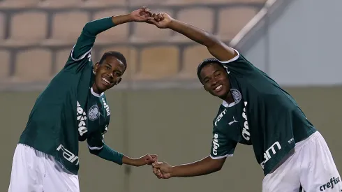 Foto: (Site Oficial Palmeiras/Divulgação) – Estêvão Willian e Endrick são algumas das grandes promessas da base do Palmeiras
