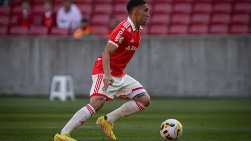 Maxi Franzoi/AGIF- Gabriel, volante do Inter