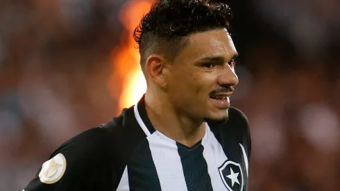 Foto: Vitor Silva/Botafogo - Tiquinho exalta clima bom no Botafogo