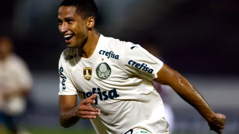 Foto: Thiago Calil/AGIF – Murilo pode retornar na zaga do Palmeiras diante do Coritiba
