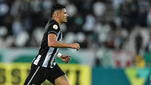 Thiago Ribeiro/AGIF- Tiquinho Soares, atacante do Botafogo
