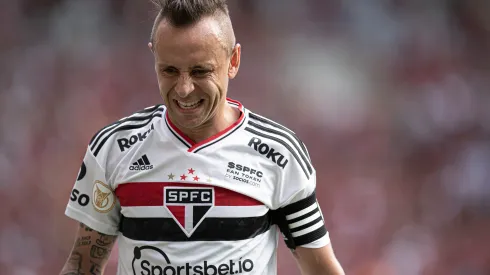 RJ – Rio de Janeiro – 17/04/2022 – BRASILEIRO A 2022, FLAMENGO X SAO PAULO – Rafinha jogador do Sao Paulo durante partida contra o Flamengo no estadio Maracana pelo campeonato Brasileiro A 2022. Foto: Jorge Rodrigues/AGIF
