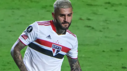 Foto: Marcello Zambrana/AGIF - Internacional tem interesse em comprar Liziero em definitivo