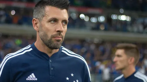 Foto: (Fernando Moreno/AGIF) - Paulo Pezzolano deve mexer na escalação do Cruzeiro para o jogo contra o Guarani