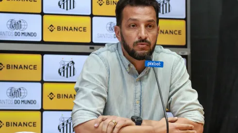 Fernanda Luz/AGIF- Edu Dracena, ex-executivo de futebol do Santos