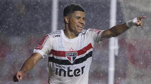 Foto: Rubens Chiri/saopaulofc.net - São Paulo repete 'modelo' Sara para negociar meio-campista