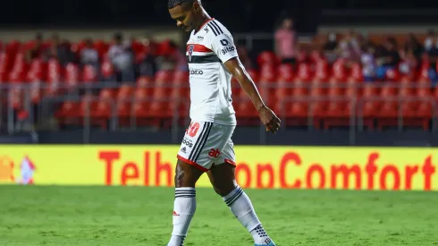 Foto: (Marcello Zambrana/AGIF) - Nikão tem sofrido com as frequentes lesões desde que chegou ao São Paulo