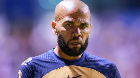 Photo by Hector Vivas/Getty Images - Daniel Alves vira assunto no São Paulo