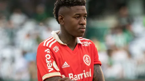 Robson Mafra/AGIF- Vitão, zagueiro do Inter