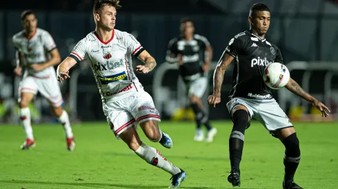 Foto: Jorge Rodrigues/AGIF - Globo muda estratégia para transmitir jogo do Vasco