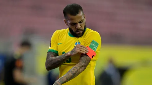 Foto: (Pedro Vilela/Getty Images) – Daniel Alves vai representar a Seleção Brasileira na Copa do Mundo no Catar
