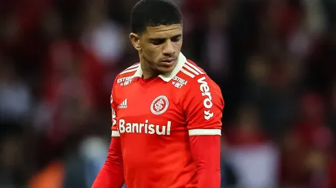 Foto: (Pedro H. Tesch/AGIF) – Taison pode estar de saída do Internacional
