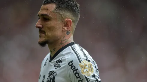 RJ – Rio de Janeiro – 04/09/2022 – BRASILEIRO A 2022, FLAMENGO X CEARA – Vina jogador do Ceara durante partida contra o Flamengo no estadio Maracana pelo campeonato Brasileiro A 2022. Foto: Thiago Ribeiro/AGIF
