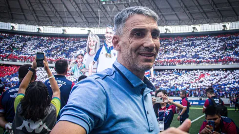 Foto: (Lucas Emanuel/AGIF) - Juan Pablo Vojvoda deve responder a proposta do Fortaleza nas próximas semanas