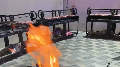 Foto: (Reprodução/Instagram Nicolás Tagliafico) – A Argentina realizou um churrasco no Catar nesta quinta (17) durante a preparação para a Copa do Mundo
