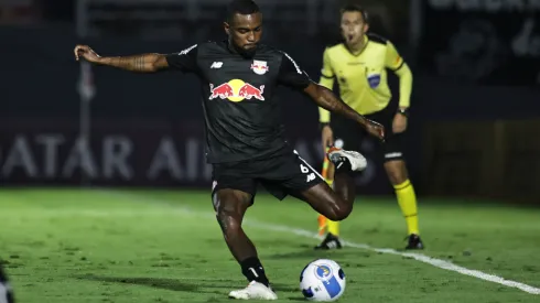 Diogo Reis/AGIF- Ramon, lateral-esquerdo do Flamengo durante sua passagem pelo Red Bull Bragantino
