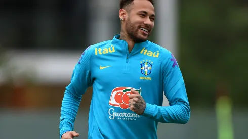 Buda Mendes/ Getty Images- Neymar Jr., atacante do PSG e da Seleção
