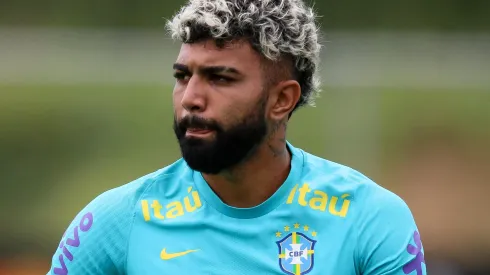 Foto: (Fernando Moreno/AGIF) – Gabigol não foi chamado por Tite para disputar a Copa do Mundo no Catar com a Seleção Brasileira
