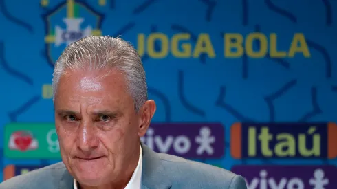 Foto: (Buda Mendes/Getty Images) – Tite fez uma autocrítica de seu trabalho na Seleção Brasileira ao lembrar de uma situação na Copa do Mundo na Rússia, em 2018
