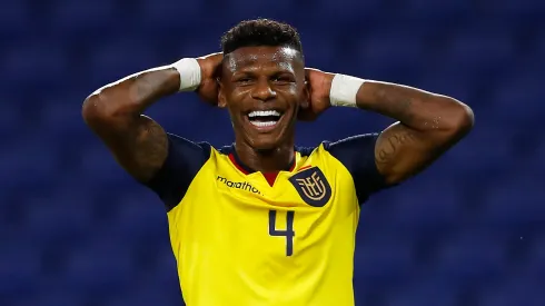 Foto: (Pool/Getty Images) - Um companheiro de Arboleda na Seleção Equatoriana teve sua contratação pedida por torcedores do Palmeiras nas redes sociais