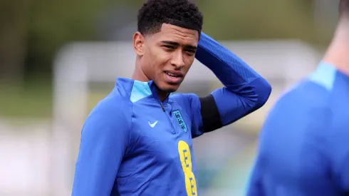 Photo by Naomi Baker/Getty Images - Bellingham é comparado com titular do Palmeiras