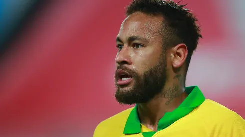 (Photo by Daniel Apuy/Getty Images) – Neymar 
