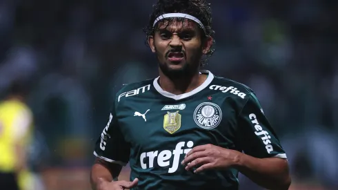 Foto: (Ettore Chiereguini/AGIF) - Gustavo Scarpa admitiu que foi difícil recusar as propostas de renovação do Palmeiras