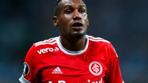 Photo by Lucas Uebel/Getty Images - Atlético está de olho em Edenilson