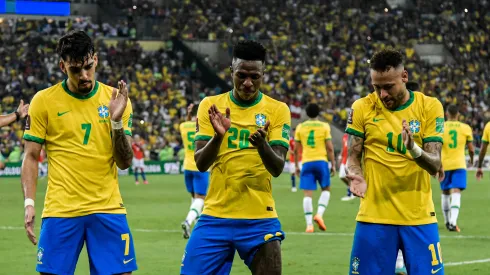 Foto: (Thiago Ribeiro/AGIF) – Neymar e companhia devem dançar muito nesta Copa do Mundo pela Seleção Brasileira
