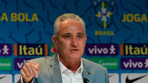 Foto: Thiago Ribeiro/AGIF - Tite manda a real sobre escalação do Brasil