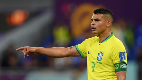 Foto: (Matthias Hangst/Getty Images) – Thiago Silva falou sobre a possibilidade de Tite poupar titulares da Seleção Brasileira na Copa do Mundo
